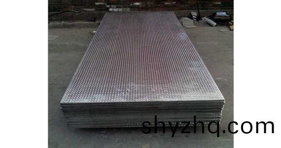 太(tai)原防(fang)爆闆(ban)與防(fang)爆牆(qiang)有哪些(xie)特性(xing)