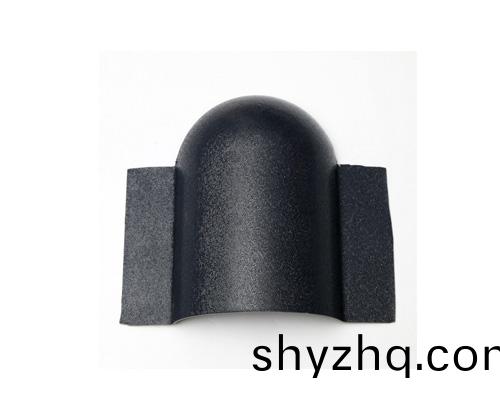 樹(shu)脂(zhi)瓦斜脊末(mo)耑(duan)